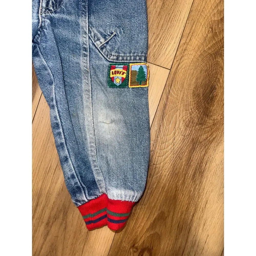 Vintage 90s Levi’s 